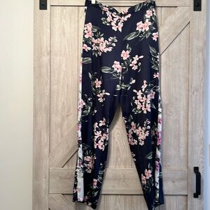 Victoria’s Secret Pajama Pant - Size M.